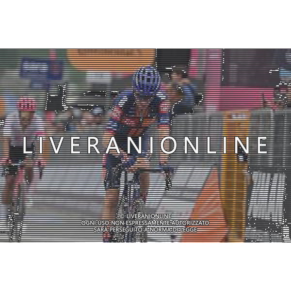 28-05-2025 Giro D\'italia; Tappa 17 San Michele All\'adige - Bormio; 2025, Picnic - Postnl; Bardet, Romain; Bormio; foto stefano sirotti-ag aldo liverani sas