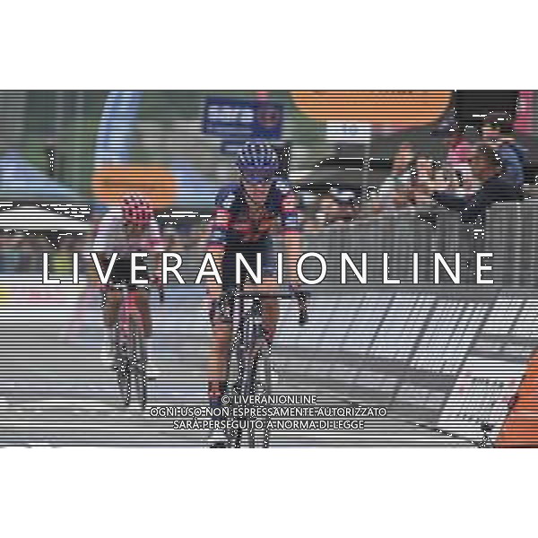 28-05-2025 Giro D\'italia; Tappa 17 San Michele All\'adige - Bormio; 2025, Picnic - Postnl; Bardet, Romain; Bormio; foto stefano sirotti-ag aldo liverani sas