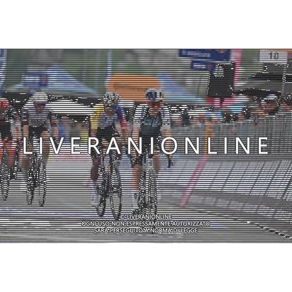 28-05-2025 Giro D\'italia; Tappa 17 San Michele All\'adige - Bormio; 2025, Q36.5; Pidcock, Thomas; Bormio; foto stefano sirotti-ag aldo liverani sas