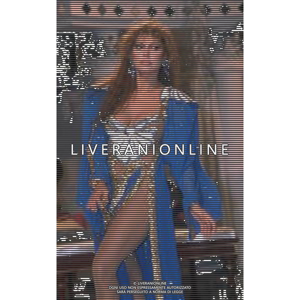 DIAP-RETROSPETTIVA ALIDA CHELLI ATTRICE NELLA FOTO ALIDA CHELLI NELLA TRASMISSIONE TELEVISIVA “CI PENSIAMO LUNEDI‘ “ NELL\'ANNO 1983 A ROMA FOTO EDGRADO DELLA SCORCIOSA-AG ALDO LIVERANI SAS