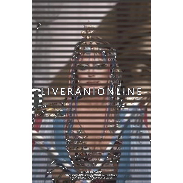 DIAP-RETROSPETTIVA ALIDA CHELLI ATTRICE NELLA FOTO ALIDA CHELLI NELLA TRASMISSIONE TELEVISIVA “CI PENSIAMO LUNEDI‘ “ NELL\'ANNO 1983 A ROMA FOTO EDGRADO DELLA SCORCIOSA-AG ALDO LIVERANI SAS