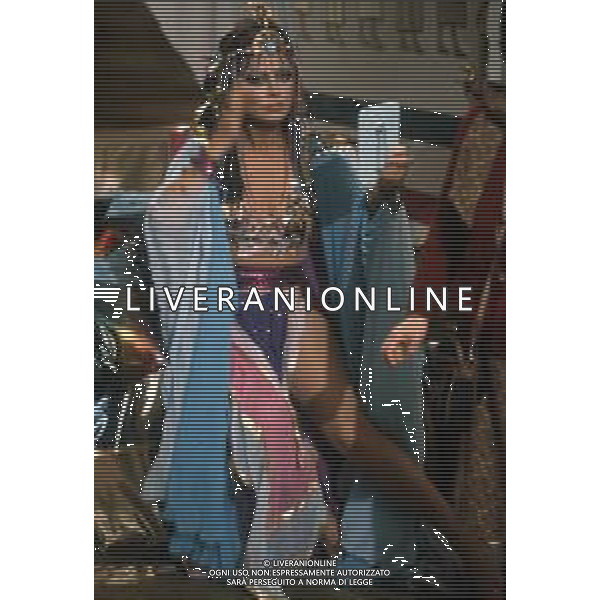 DIAP-RETROSPETTIVA ALIDA CHELLI ATTRICE NELLA FOTO ALIDA CHELLI NELLA TRASMISSIONE TELEVISIVA “CI PENSIAMO LUNEDI‘ “ NELL\'ANNO 1983 A ROMA FOTO EDGRADO DELLA SCORCIOSA-AG ALDO LIVERANI SAS