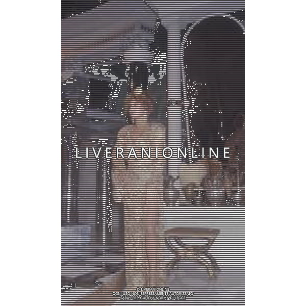 DIAP-RETROSPETTIVA ALIDA CHELLI ATTRICE NELLA FOTO ALIDA CHELLI NELLA TRASMISSIONE TELEVISIVA “CI PENSIAMO LUNEDI‘ “ NELL\'ANNO 1983 A ROMA FOTO EDGRADO DELLA SCORCIOSA-AG ALDO LIVERANI SAS