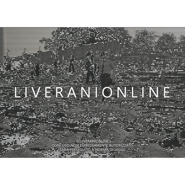 29-05-1985 STADIO HEYSEL FINALE DI COPPA DEI CAMPIONI JUVENTUS LIVERPOOL NELLA FOTO INCIDENTI PRIMA DELLA PARTITA CON LA MORTE DI 39 TIFOSI AG ALDO LIVERANI SAS