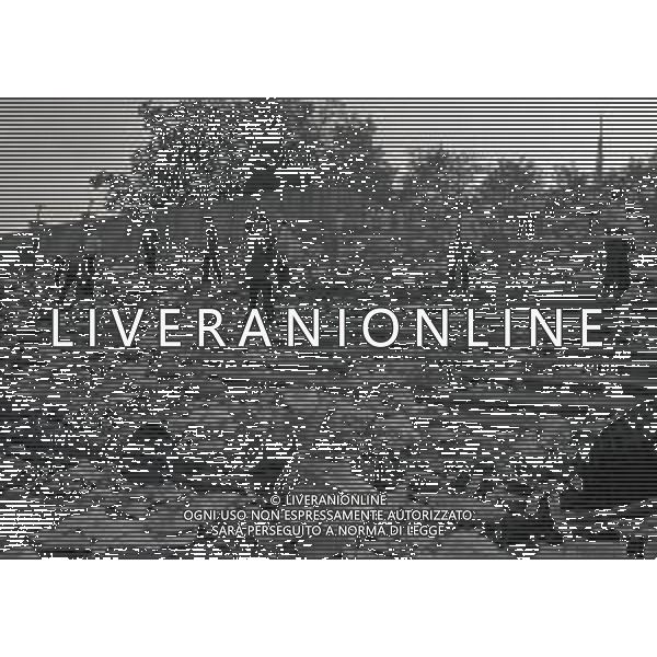 29-05-1985 STADIO HEYSEL FINALE DI COPPA DEI CAMPIONI JUVENTUS LIVERPOOL NELLA FOTO INCIDENTI PRIMA DELLA PARTITA CON LA MORTE DI 39 TIFOSI AG ALDO LIVERANI SAS