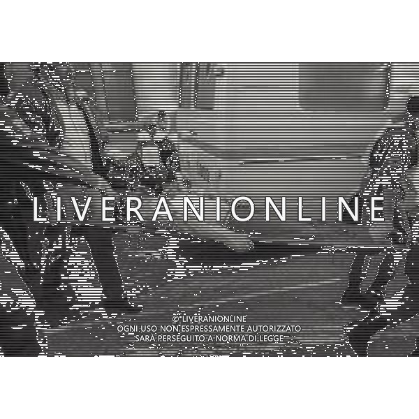 29-05-1985 STADIO HEYSEL FINALE DI COPPA DEI CAMPIONI JUVENTUS LIVERPOOL NELLA FOTO INCIDENTI PRIMA DELLA PARTITA CON LA MORTE DI 39 TIFOSI AG ALDO LIVERANI SAS