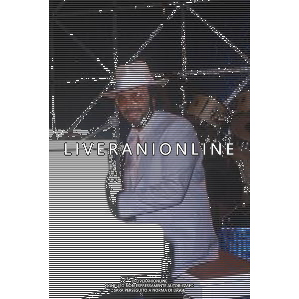 DIAP-RETROSPETTIVA ANTONELLO VENDITTI CANTANTE NELLA FOTO ANTONELLO VENDITTI A SAINT VINCENT ESTATE NELL\'ANNO 1983 AG ALDO LIVERANI SAS