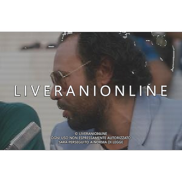 DIAP-RETROSPETTIVA ANTONELLO VENDITTI CANTANTE NELLA FOTO ANTONELLO VENDITTI A SAINT VINCENT ESTATE NELL\'ANNO 1983 AG ALDO LIVERANI SAS