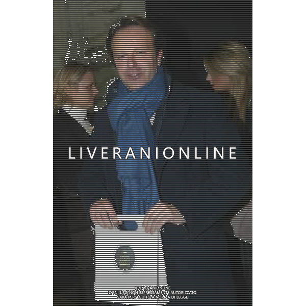 MILANO 7/2/2006 PIAZZA AFFARI PALAZZO MEZZANOTTE NELLA FOTO ANDREA DELLA VALLE FOTO ROMANO/AG ALDOI LIVERANI