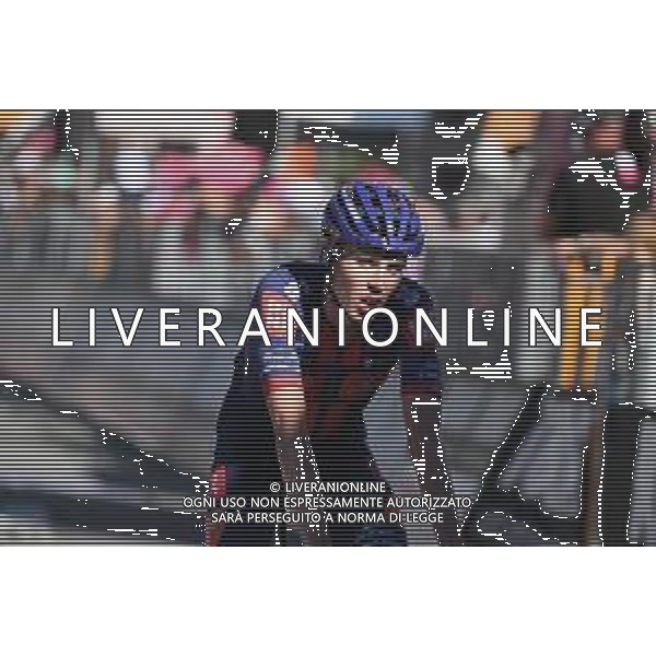30-05-2025 Giro D\'italia; Tappa 19 Biella - Champoluc; 2025, Picnic - Postnl; Poole, Max; Champoluc; ©SIROTTI - AGENZIA ALDO LIVERANI SAS