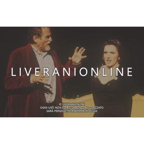 DIAP-RETROSPETTIVA VITTORIO GASSMAN ATTORE NELLA FOTO VITTORIO GASSMAN IN TEATRO AG THEMA-AG ALDO LIVERANI SAS