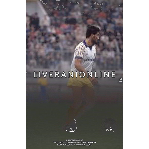 DIAP-RETROSPETTIVA ZANNONI DAVIDE CALCIATORE NELLA FOTO DAVIDE ZANNONI CON LA MAGLIA DEL PARMA CALCIO AG ALDO LIVERANI SAS