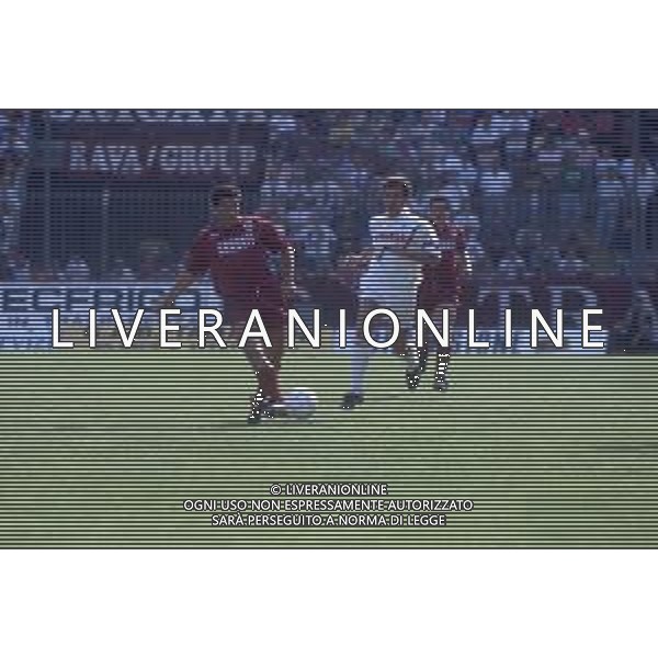 DIAP-RETROSPETTIVA ZANNONI DAVIDE CALCIATORE NELLA FOTO DAVIDE ZANNONI CON LA MAGLIA DELLA REGGIANA CALCIO AG ALDO LIVERANI SAS