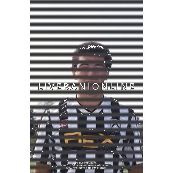 DIAP-RETROSPETTIVA ZANNONI DAVIDE CALCIATORE NELLA FOTO DAVIDE ZANNONI CON LA MAGLIA DELL\'UDINESE CALCIO AG ALDO LIVERANI SAS