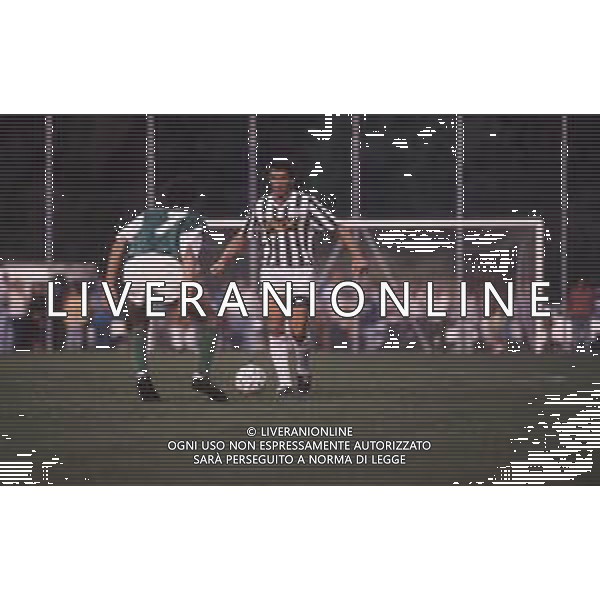 DIAP-RETROSPETTIVA ZANNONI DAVIDE CALCIATORE NELLA FOTO DAVIDE ZANNONI CON LA MAGLIA DELL\'UDINESE CALCIO AG ALDO LIVERANI SAS