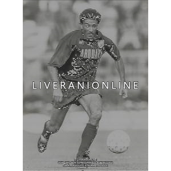 ST-RETROSPETTIVA ZANNONI DAVIDE CALCIATORE NELLA FOTO DAVIDE ZANNONI CON LA MAGLIA DELLA REGGIANA CALCIO AG ALDO LIVERANI SAS