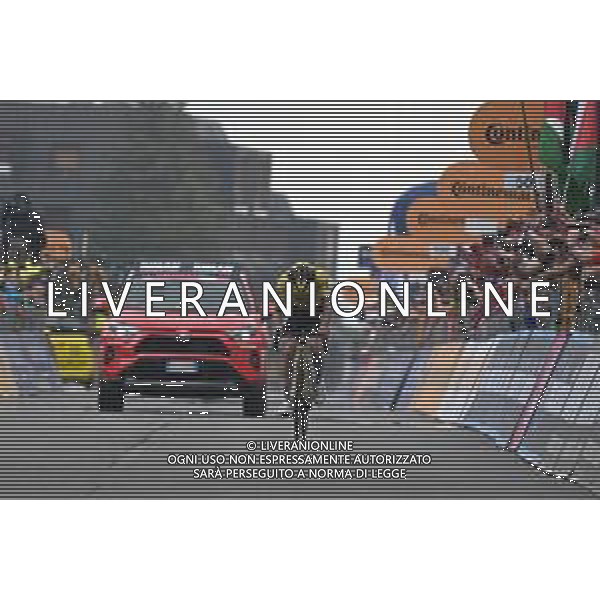 31-05-2025 Giro D\'italia; Tappa 20 Verres - Sestriere; 2025, Visma - Lease A Bike; Yates, Simon; Sestriere; ©SIROTTI - AGENZIA ALDO LIVERANI SAS