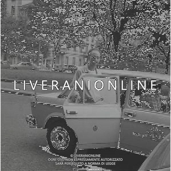 NEG-RETROSPETTIVA UMBERTO BALSAMO CANTANTE NELLA FOTO UMBERTO BALSANO A MILANO NELL\'ANNO 1979 AG ALDO LIVERANI SAS
