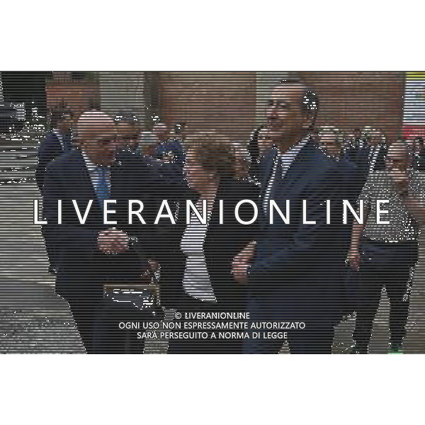 TVRG Funerale Pellegrini nella foto a signora Ivana, moglie di Ernesto Pellegrini, tra Gabriele Albertini SX e Giuseppe Sala DX Milano 04-06-2025 Funerale di Ernesto Pellegrini presso la Basilica di Sant\'Ambrogio foto Roberto Garavaglia/Agenzia Aldo Liverani sas