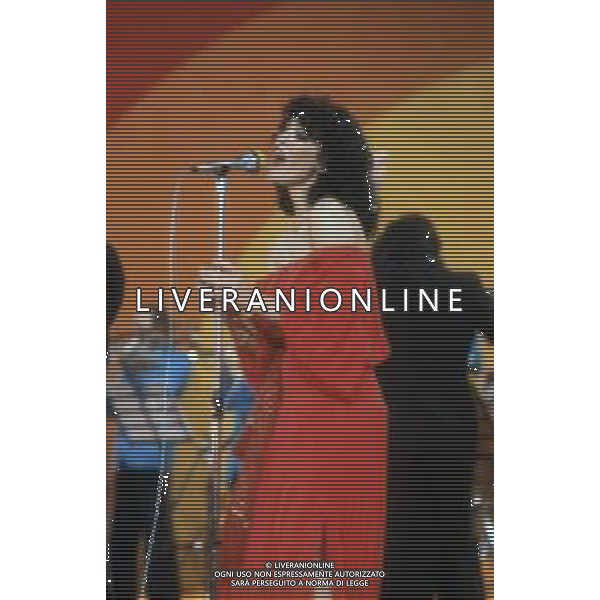 DIAP-RETROSPETTIVA DORA MORONI CANTANTE E PRESENTATRICE TELEVISIVA NELLA FOTO DORA MORONI AL FESTIVAL DI SANREMO NELL\'ANNO 1978 AG ALDO LIVERANI SAS