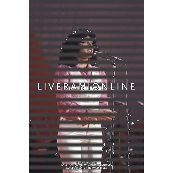 DIAP-RETROSPETTIVA DORA MORONI CANTANTE E PRESENTATRICE TELEVISIVA NELLA FOTO DORA MORONI AL FESTIVAL DI SANREMO NELL\'ANNO 1978 AG ALDO LIVERANI SAS