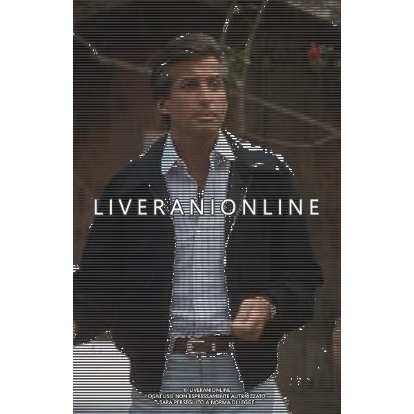 DIAP-RETROSPEETIVA GEORGE HAMILTON ATTORE NELLA FOTO GEORGE HAMILTON A CANNES NELL\'ANNO 1979 AG ALDO LIVERANI SAS