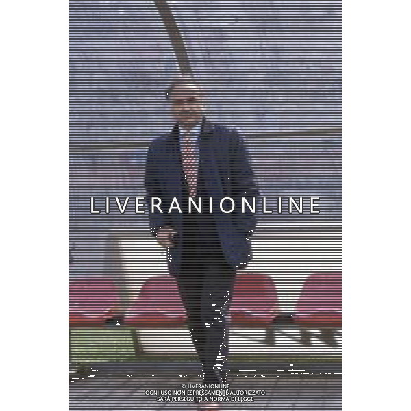 DIAP-RETROSPETTIVA UGO TOMEAZZI ALLENATORE MANTOVA CALCIO NELLA FOTO UGO TOMEAZZI ALLENATORE MANTOVA CALCIO NELL\'ANNO 1992-1994 AG ALDO LIVERANI SAS