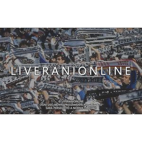 DIAP -29-05-1985 STADIO HEYSEL TIFOSI DELLA JUVENTUS PRIMA DELL\'INCONTRO DI COPPA CAMPIONI JUVENTUS-LIVERPOOL AG ALDO LIVERANI SAS