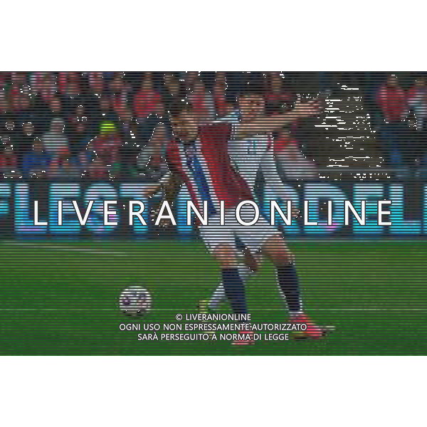 TVEM June 06, 2025 Oslo, Norway - Norway vs Italy - FIFA World Cup 2026 European Qualifier - Ullevaal Stadion. In the pic: Alexander Sorloth of Norway in action against Alessandro Bastoni of Italy ©Emmanuele Mastrodonato - AGENZIA ALDO LIVERANI SAS