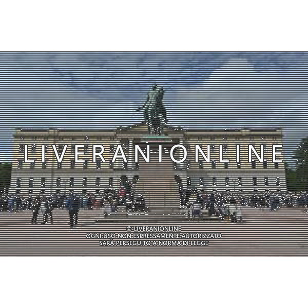 TVRG Panoramiche Oslo nella foto Palazzo Reale e la statua di Karl Johan Oslo 06-06-2025 Panoramiche e luoghi simbolo della città di Oslo foto Roberto Garavaglia/Agenzia Aldo Liverani sas