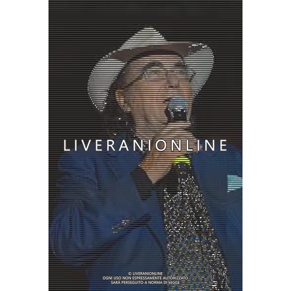 7-6-2025. Concerto di Abano Carrisi a Carbonia (SU), piazza Roma, Sardegna, in occasione della manifestazione il sulcis espone. Foto Salvatore Moi/Agenzia Aldo Liverani s.as. Nella Foto: Albano Carrisi, cantante italiano.
