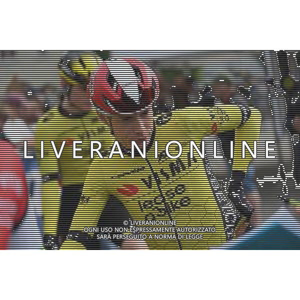 08-06-2025 Criterium Du Dauphine Libere; Tappa 01 Domerat - Montlucon; 2025, Visma - Lease A Bike; Vingegaard, Jonas; Domerat; ©SIROTTI - AGENZIA ALDO LIVERANI SAS