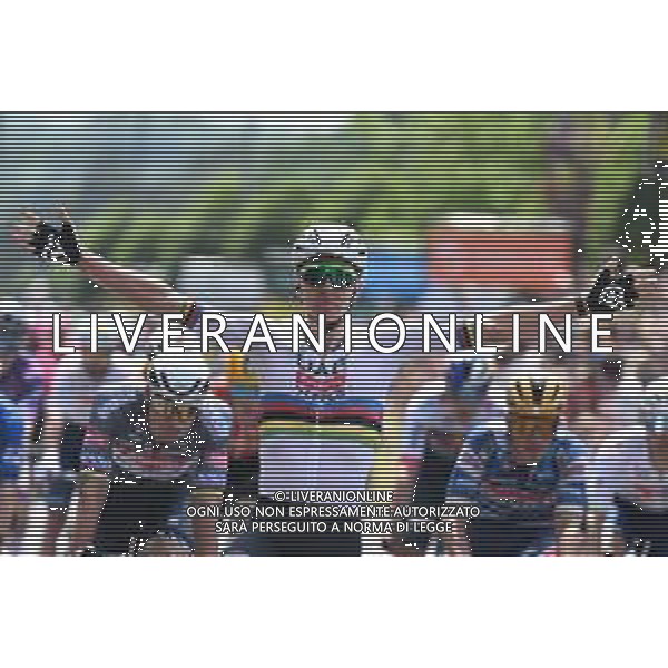 08-06-2025 Criterium Du Dauphine Libere; Tappa 01 Domerat - Montlucon; 2025, Uae Team Emirates - Xrg; Pogacar, Tadej; Montlucon; ©SIROTTI - AGENZIA ALDO LIVERANI SAS