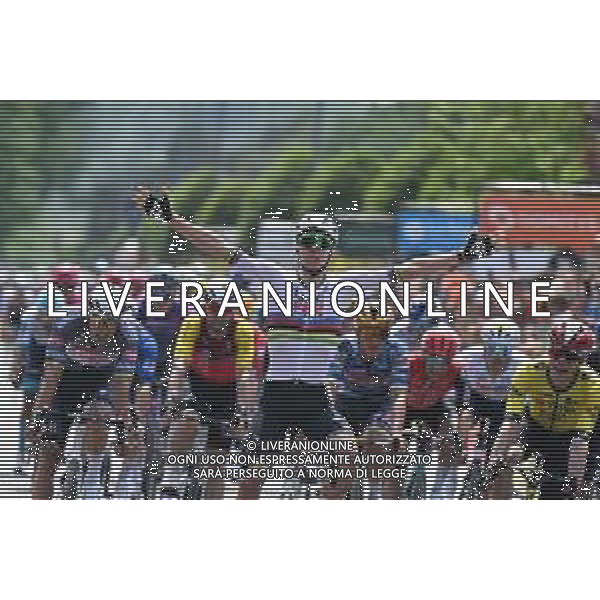 08-06-2025 Criterium Du Dauphine Libere; Tappa 01 Domerat - Montlucon; 2025, Uae Team Emirates - Xrg; 2025, Visma - Lease A Bike; Pogacar, Tadej; Vingegaard, Jonas; Montlucon; ©SIROTTI - AGENZIA ALDO LIVERANI SAS