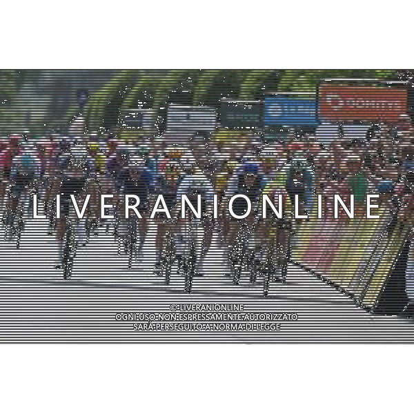 08-06-2025 Criterium Du Dauphine Libere; Tappa 01 Domerat - Montlucon; 2025, Uae Team Emirates - Xrg; 2025, Soudal - Quick Step; 2025, Alpecin - Deceuninck; 2025, Visma - Lease A Bike; Pogacar, Tadej; Evenepoel, Remco; Van Der Poel, Mathieu; Vingegaard, Jonas; Montlucon; ©SIROTTI - AGENZIA ALDO LIVERANI SAS