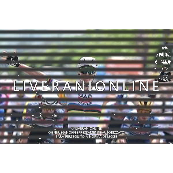 08-06-2025 Criterium Du Dauphine Libere; Tappa 01 Domerat - Montlucon; 2025, Uae Team Emirates - Xrg; Pogacar, Tadej; Montlucon; ©SIROTTI - AGENZIA ALDO LIVERANI SAS
