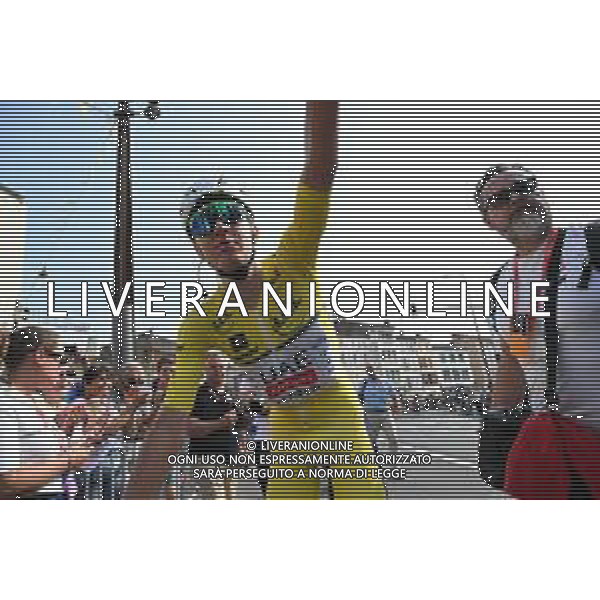 09-06-2025 Criterium Du Dauphine Libere; Tappa 02 Premilhat - Issoire; 2025, Uae Team Emirates - Xrg; Pogacar, Tadej; Issoire; ©SIROTTI - AGENZIA ALDO LIVERANI SAS