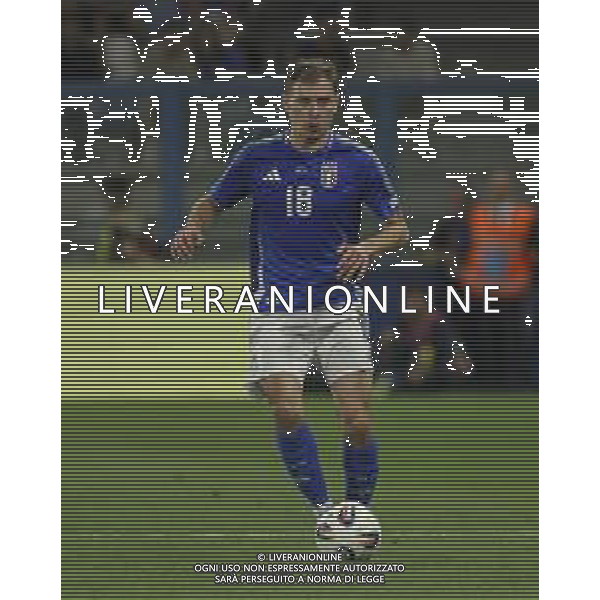 Nicolo’ Barella of Italy play the ball during Italy vs Moldova, European Qualifier, 2nd group match, game at Mapei Stadium - Città del Tricolore in Reggio nell\'Emilia (RE), Italy, on June 09, 2025. (Photo by Davide Casentini)- AGENZIA ALDO LIVERANI SAS