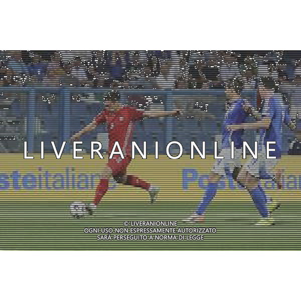 Ion Nicolaescu of Moldova kick the ball during Italy vs Moldova, European Qualifier, 2nd group match, game at Mapei Stadium - Città del Tricolore in Reggio nell\'Emilia (RE), Italy, on June 09, 2025. (Photo by Davide Casentini)- AGENZIA ALDO LIVERANI SAS