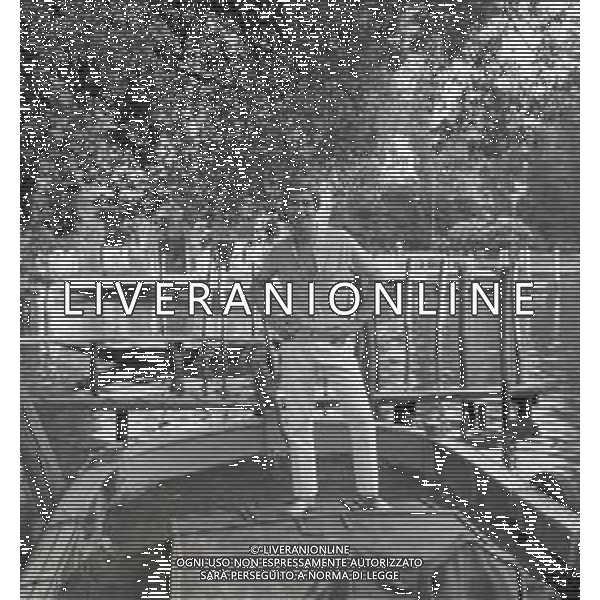 NEG-RETROSPETTIVA CLAUDIO LIPPI PRESENTATORE TELEVISIVO NELLA FOTO CLAUDIO LIPPI A VENEZIA NELL\'ANNO 1967 AG ALDO LIVERANI SAS 