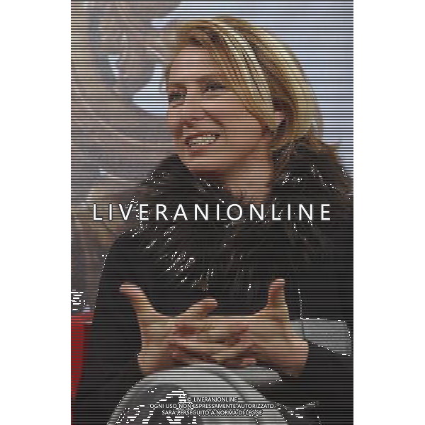 MILANO FEBBRAIO 2003 P.ZZO ISIMBARDI \'LE MILANESI\' NELLA FOTO GIOVANNA MILELLA FOTO MARIO ROMANO/AG. ALDO LIVERANI