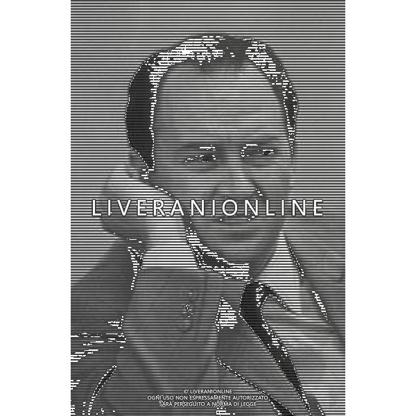NEG-RETROSPETTIVA NICO FIDENCO CANTANTE NELLA FOTO NICO FIDENCO A ROMA NELL\'ANNO 1967 FOTO PIERO PASCUTTINI-AG ALDO LIVERANI SAS