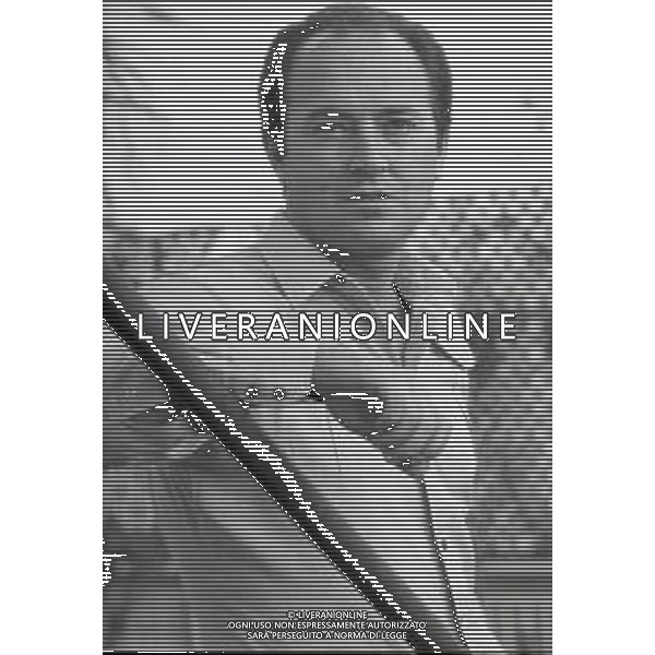 NEG-RETROSPETTIVA NICO FIDENCO CANTANTE NELLA FOTO NICO FIDENCO A ROMA NELL\'ANNO 1968 FOTO PIERO PASCUTTINI-AG ALDO LIVERANI SAS