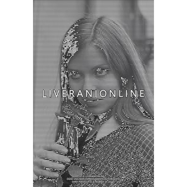 NEG-RETROSPETTIVA BARBARA GREGORINI PSEUDONIMO DI BARBARA GOLDBACH NOTA COME BARBARA BACH ATTRICE NELLA FOTO BARBARA BACH NELL\'ANNO 1968 A ROMA FOTO PIERO PASCUTTINI-AG ALDO LIVERANI SAS