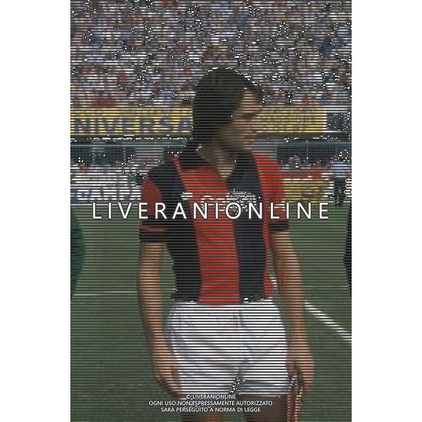 DIAP-RETROSPETTIVA FRANCO COLOMBA CALCIATORE E ALLENATORE NELLA FOTO FRANCO COLOMBA CON LA MAGLIA DEL BOLOGNA CALCIO AG ALDO LIVERANI SAS