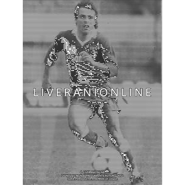 ST-RETROSPETTIVA FRANCO COLOMBA CALCIATORE E ALLENATORE NELLA FOTO FRANCO COLOMBA CON LA AMGLIA DELL\'AVELLINO CALCIO NELL\'ANNO 1985-86 AG ALDO LIVERANI SAS