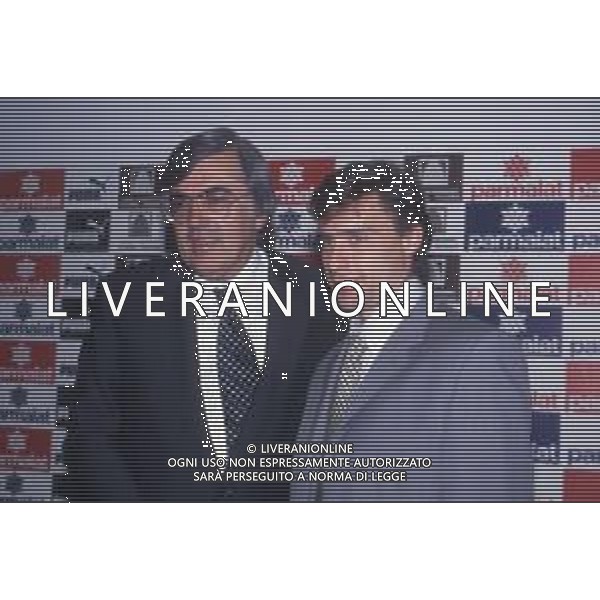 DIAP-RETROSPETTIVA ENRICO CHIESA CALCIATORE NELLA FOTO ENRICO CHIESA PRESENTAZIONE AL PARMA CALCIO NELL\'ANNO 1996 CON GIORGIO PEDRANESCHI AG ALDO LIVERANI SAS