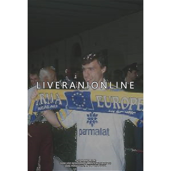 DIAP-RETROSPETTIVA ENRICO CHIESA CALCIATORE NELLA FOTO ENRICO CHIESA PRESENTAZIONE AL PARMA CALCIO NELL\'ANNO 1996 AG ALDO LIVERANI SAS