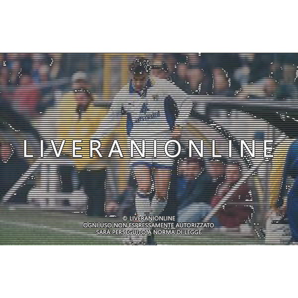 DIAP-RETROSPETTIVA ENRICO CHIESA CALCIATORE NELLA FOTO ENRICO CHIESA CON LA MAGLIA DEL PARMA CALCIO NELL\'ANNO 1997-1998 AG ALDO LIVERANI SAS