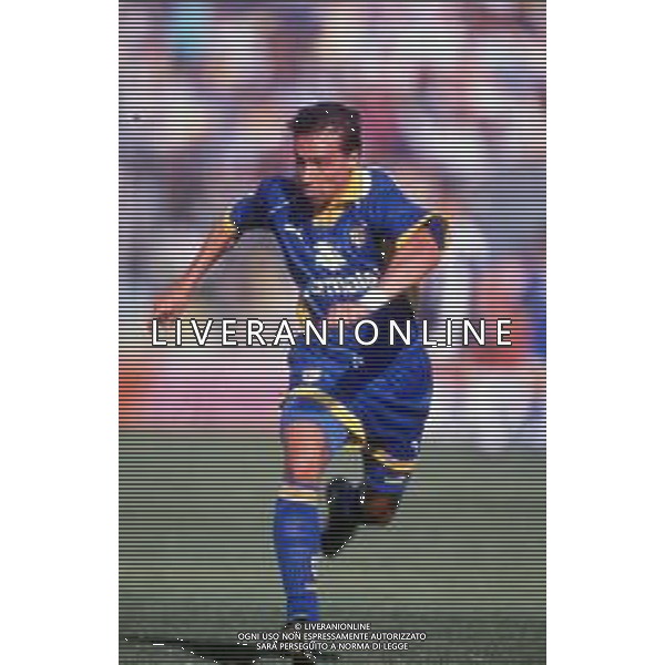 DIAP-RETROSPETTIVA ENRICO CHIESA CALCIATORE NELLA FOTO ENRICO CHIESA CON LA MAGLIA DEL PARMA CALCIO NELL\'ANNO 1997-1998 AG ALDO LIVERANI SAS